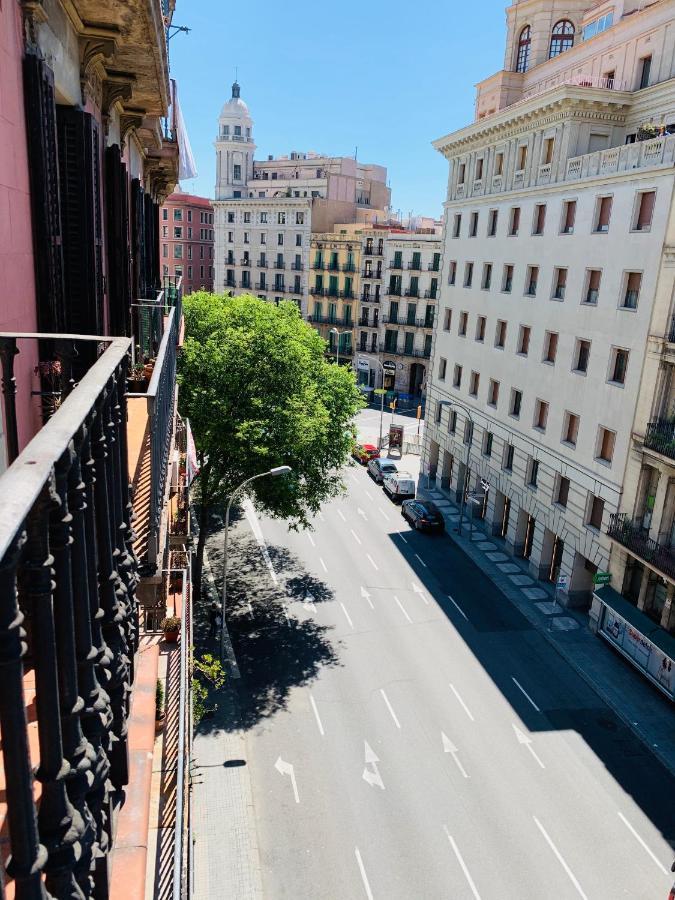 Aptbcn Super Balmes Apartment Barcelona Exterior photo